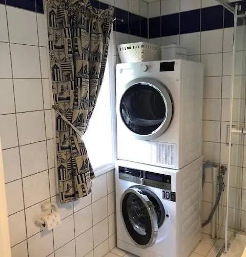 Koselig Maritim Sentralt I Ставерн